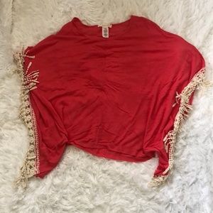 Cute top! Size small with crochet detail